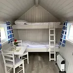 Fjordcamp Lodge